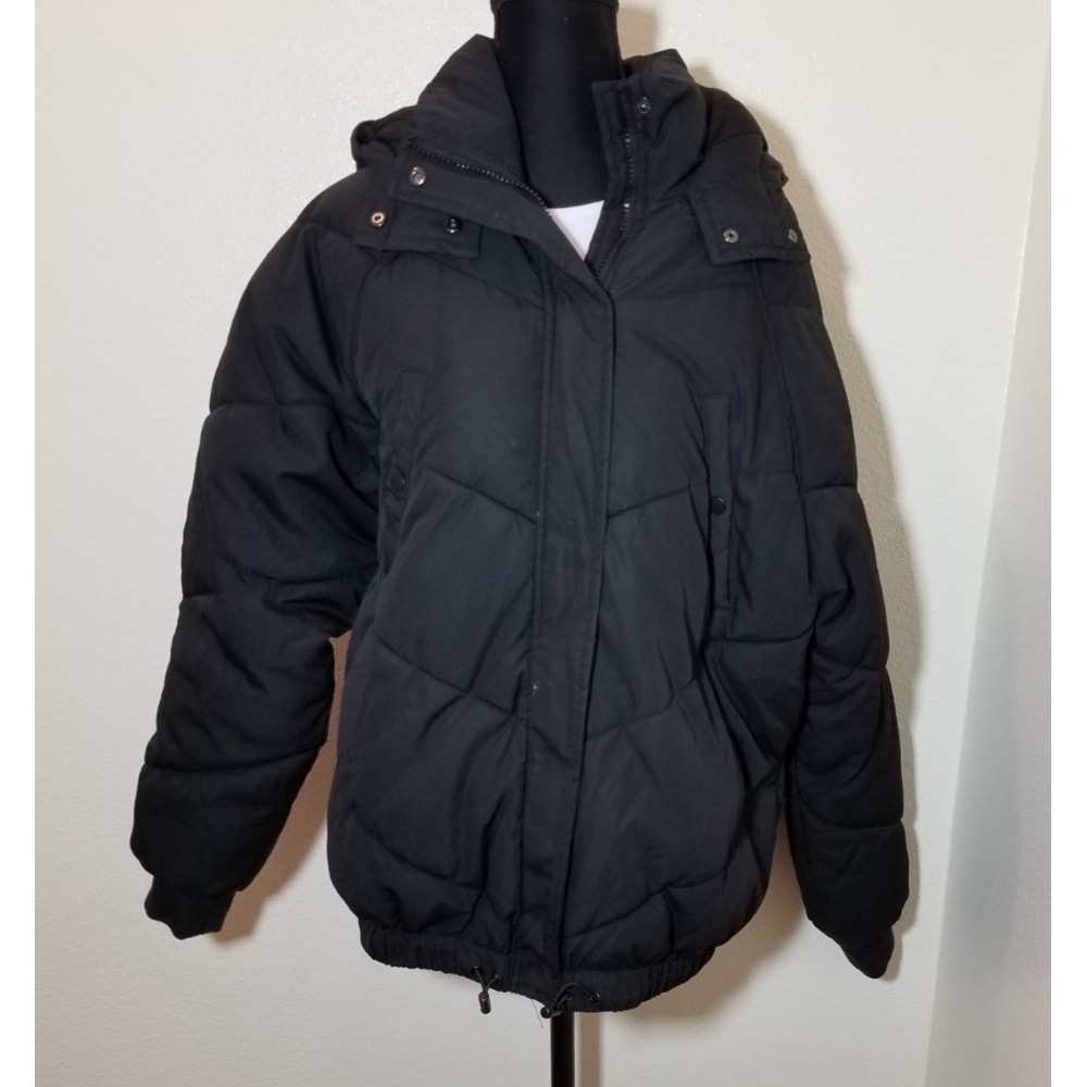 H&M Womens Size 6 Black Puffer Jacket Hooded Retro Coastal City Minimalist Warm